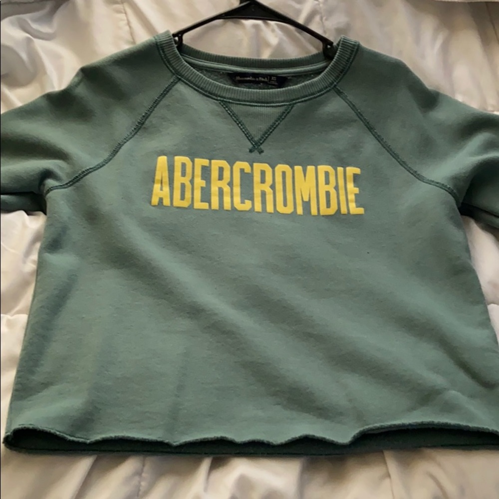 Cropped long sleeve
